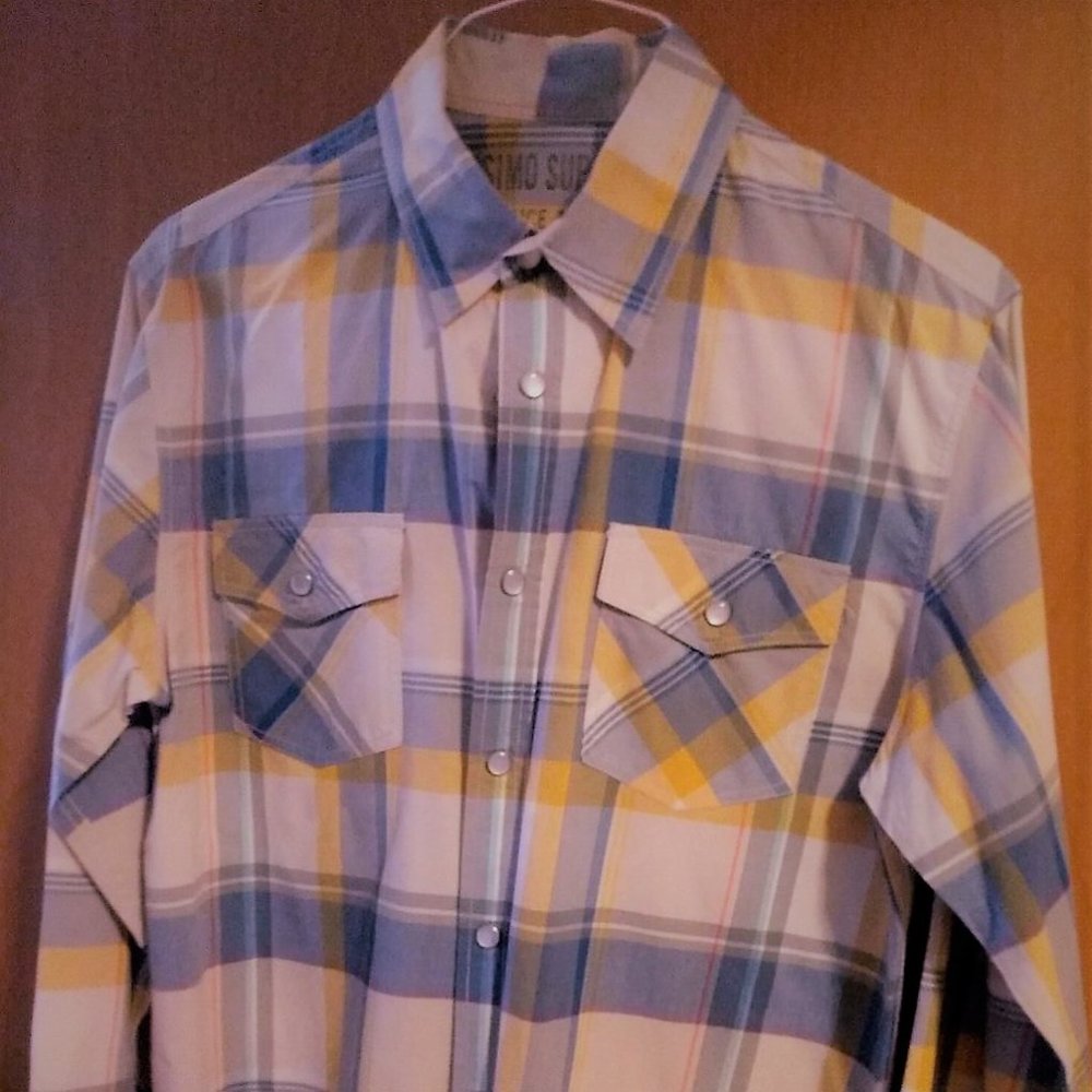 MOSSIMO SUPPLY CO. Since 1987 * Long sleeve snap down * Size M/M